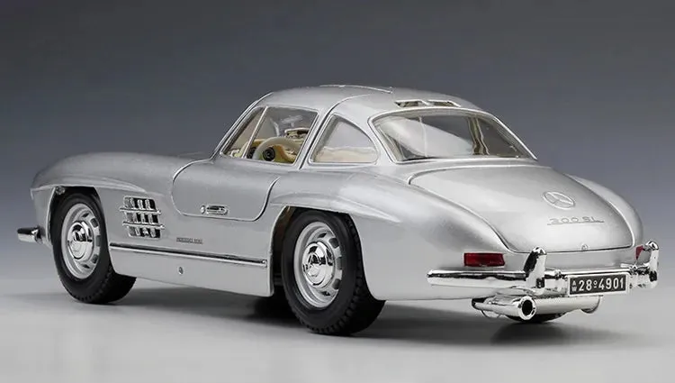 1:18 Mercedes-Benz 1954 300 SL Roadster