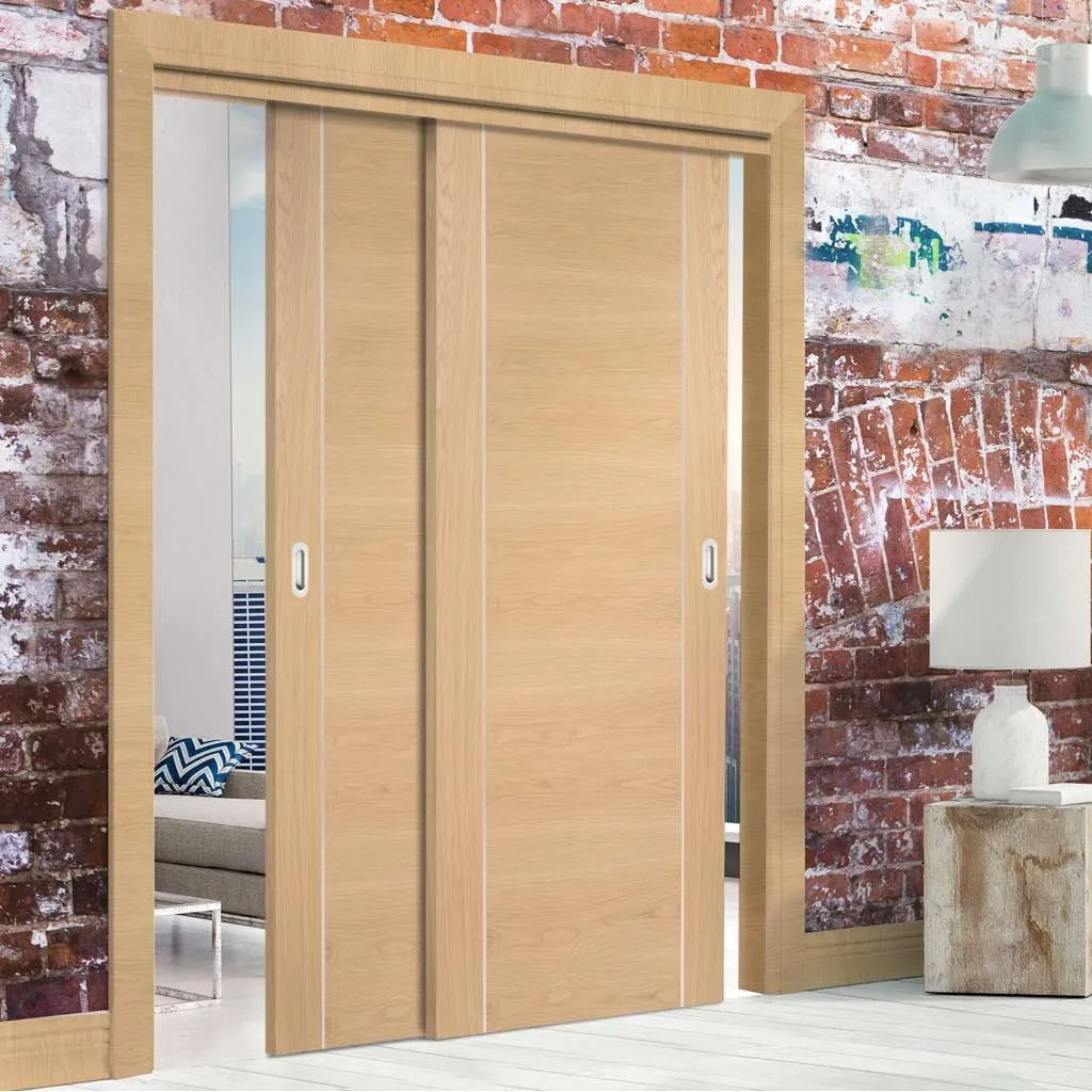 Bespoke Pass-Easi Forli Oak Flush - 2 Sliding Doors and Frame Kit - Aluminium Inlay - Prefinished