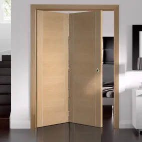 Bespoke Thrufold Forli Oak Flush Folding 2 0 Door - Aluminium Inlay - Prefinished