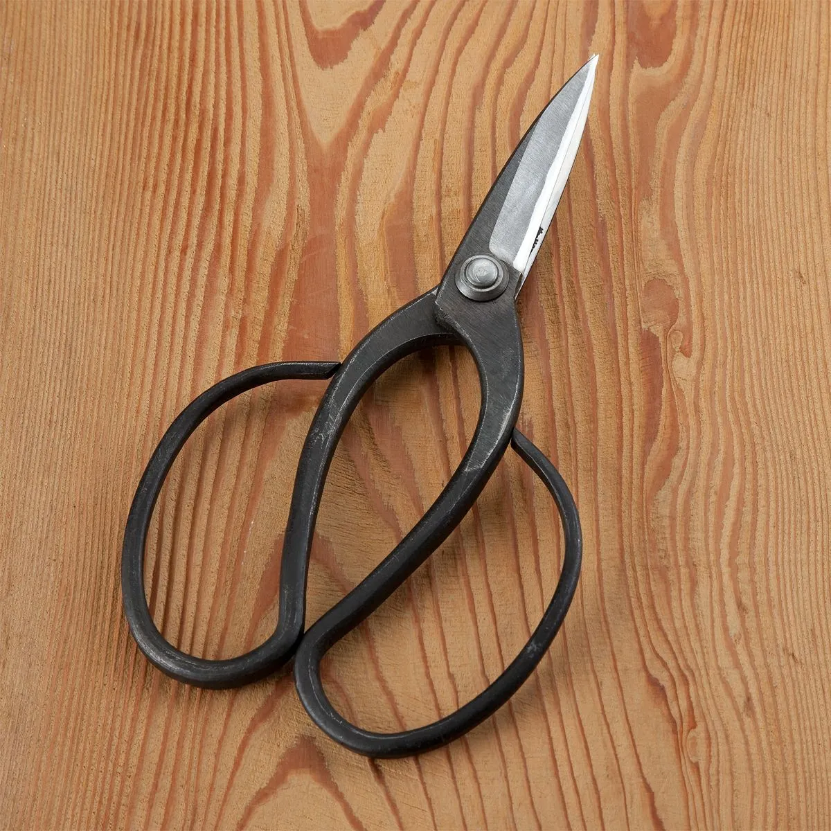 HONMAMON 'SAHO' Garden Shears  for Right Hander, Japanese Craftsman Handmade Aogami Steel