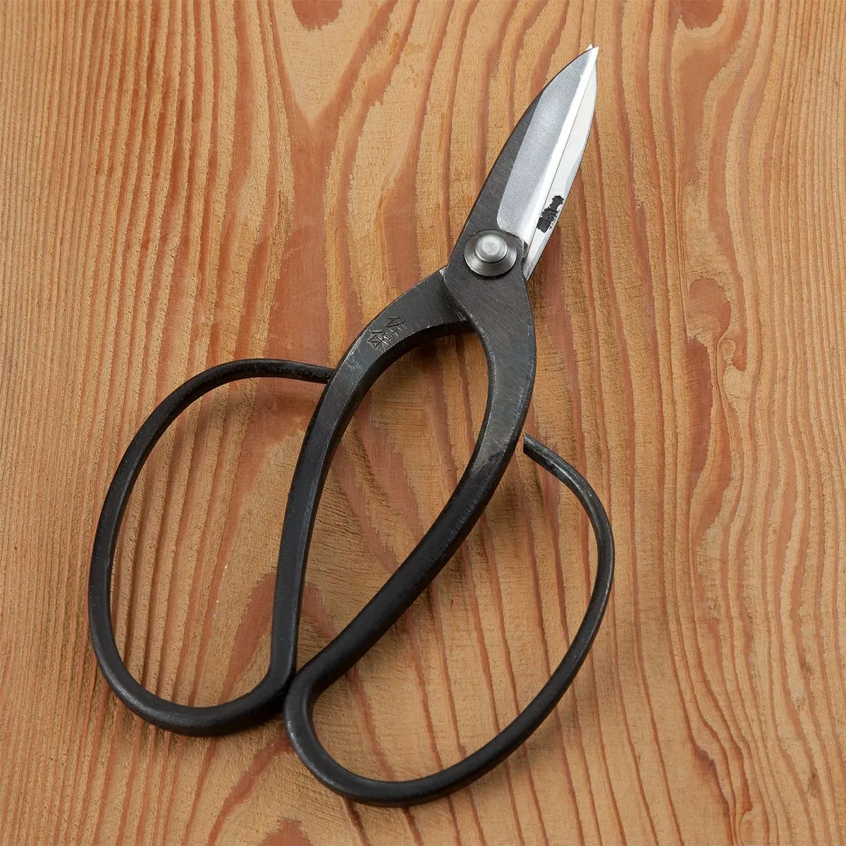 HONMAMON 'SAHO' Garden Shears  for Right Hander, Japanese Craftsman Handmade Aogami Steel