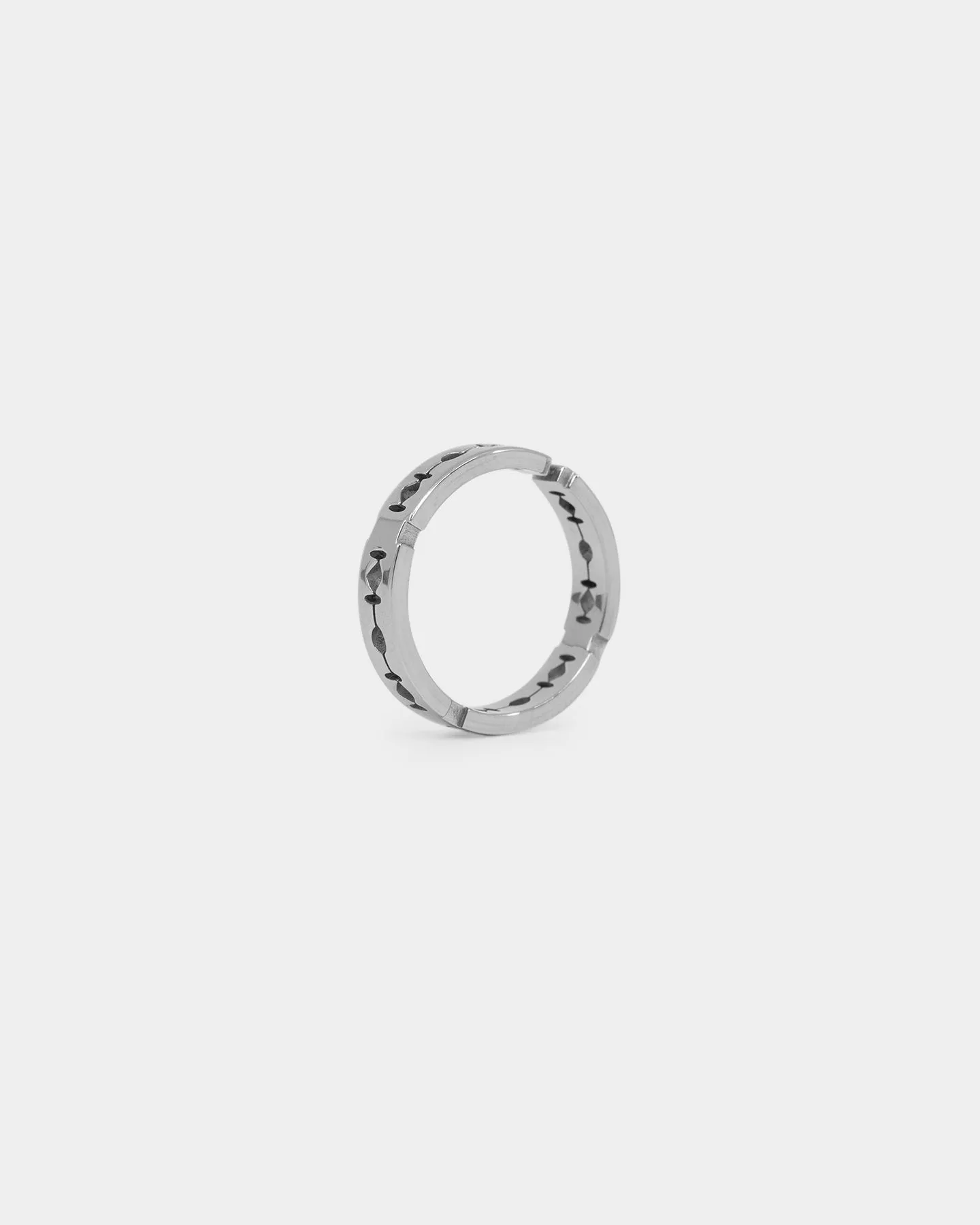 Loiter Razor Ring Stainless Steel